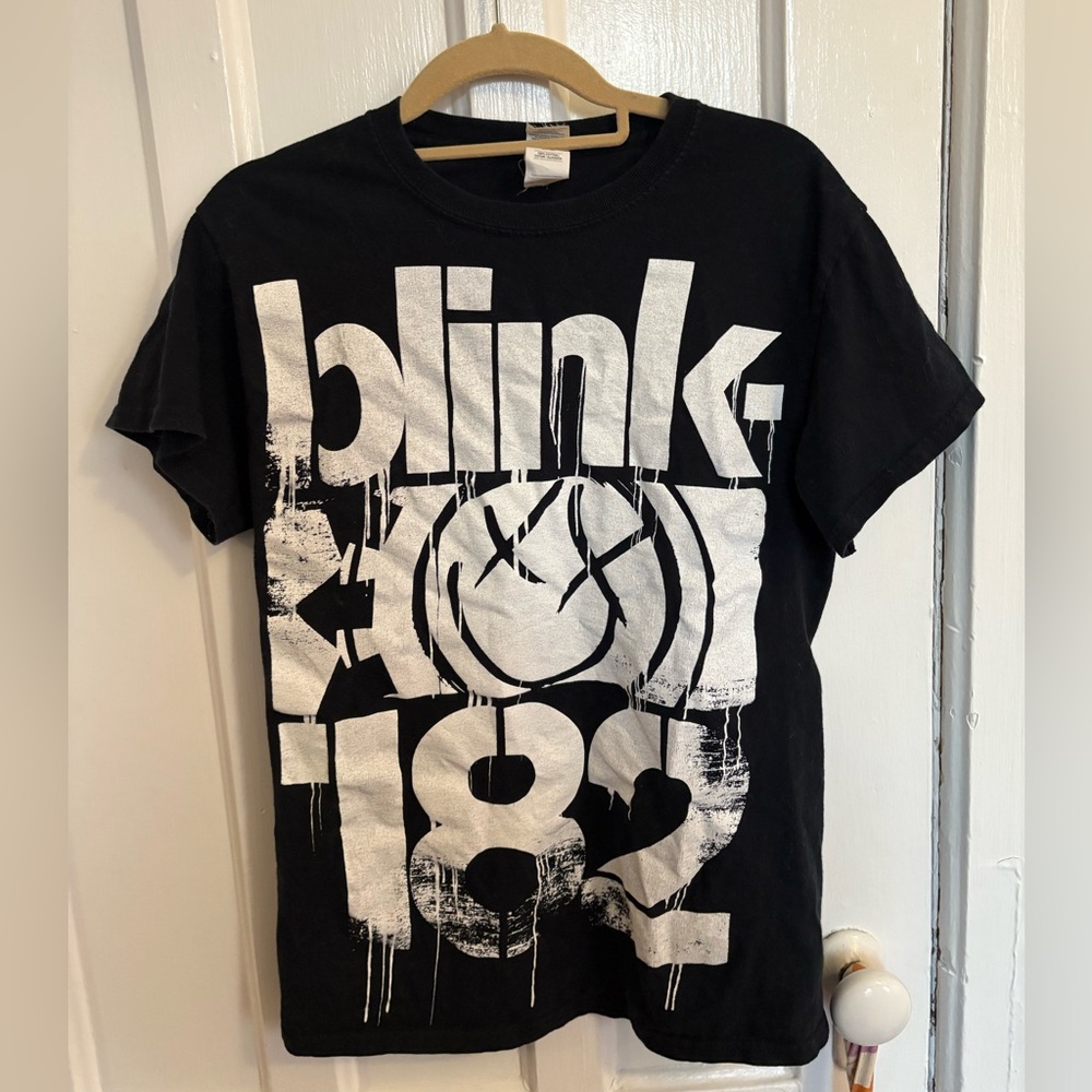 Blink 182 Band Merch T shirt (S)